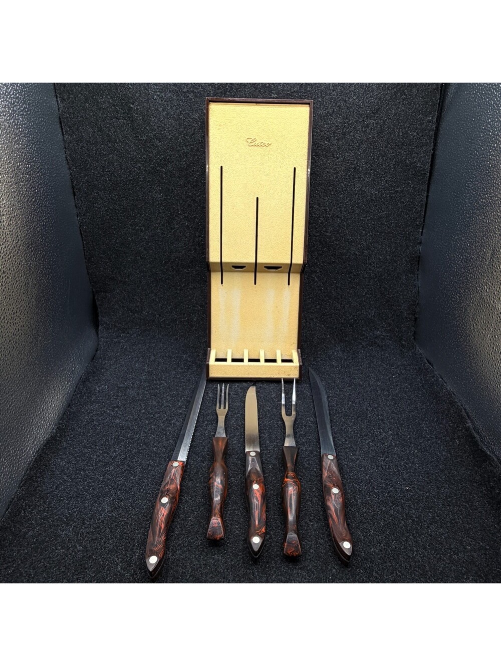 CUTCO 5 PC Knife/Fork Set & Wall Mount Tray Items #1724-1723-1729 & Forks